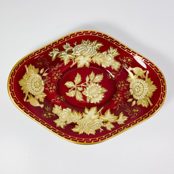 RARE !! Wedgwood Ruby Red Tonquin gravy boat and matching tray-Made in England - Picture 9 of 12